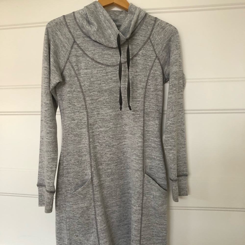 Long kuhl sweater dress
